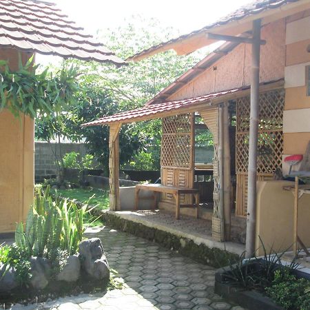 Gypsi Guest House Pangandaran Eksteriør bilde